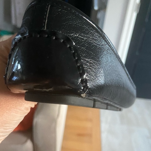 MICHAEL Michael Kors Black Flats. Size 8 - Picture 5 of 6